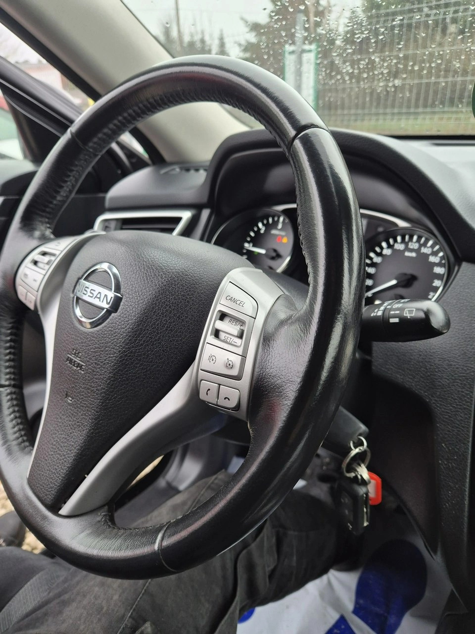 Nissan X-Trail - Zdjęcie 41