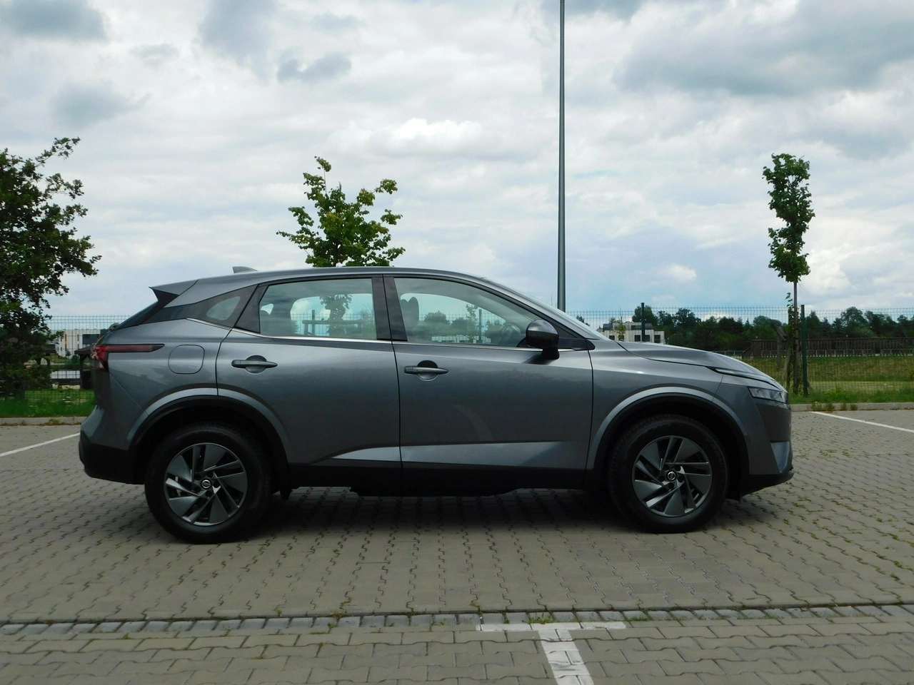 Nissan Qashqai - Zdjęcie 2