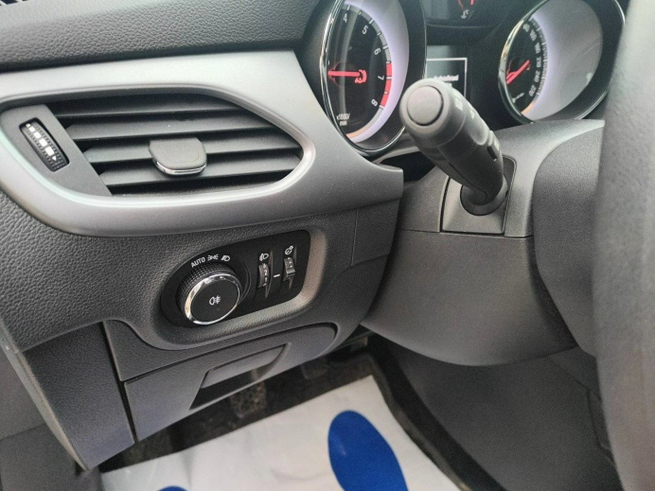 Opel Astra - Zdjęcie 15