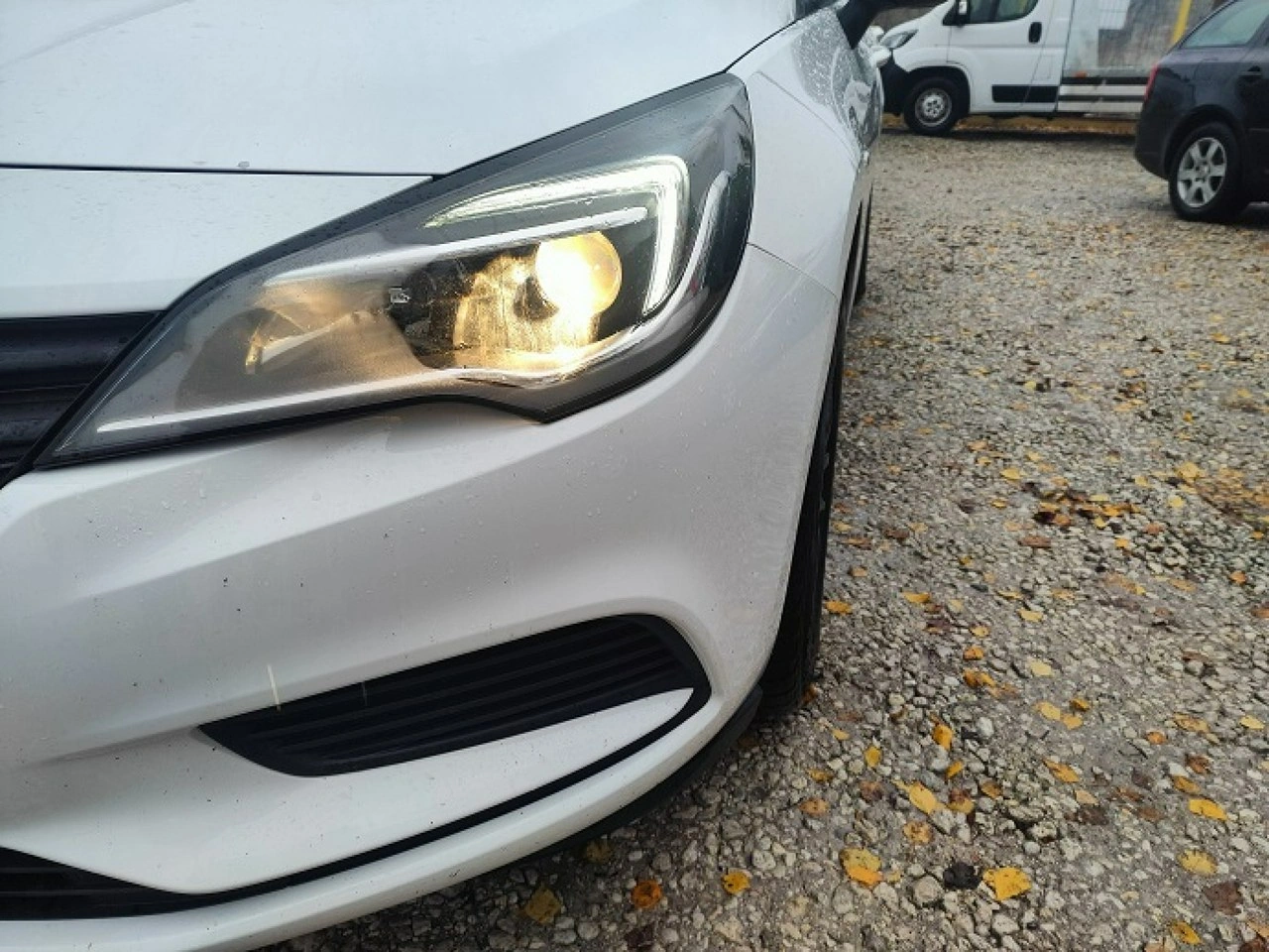 Opel Astra - Zdjęcie 18