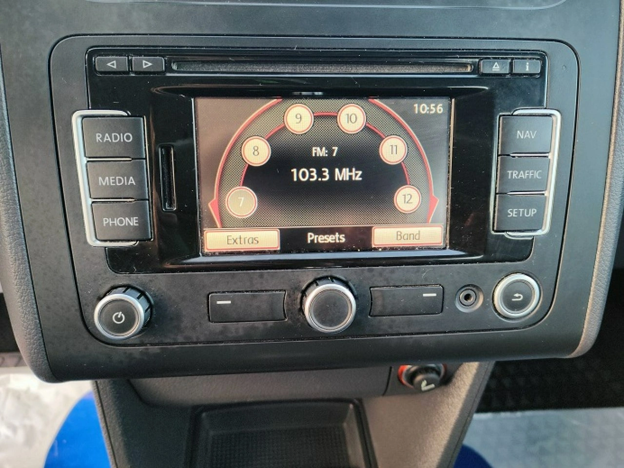 Volkswagen Touran - Zdjęcie 22