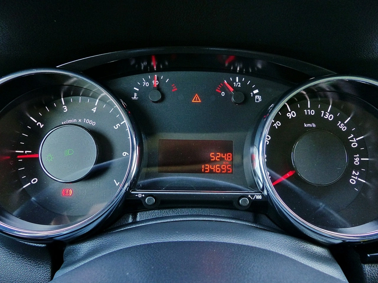 Peugeot 3008 - Zdjęcie 27