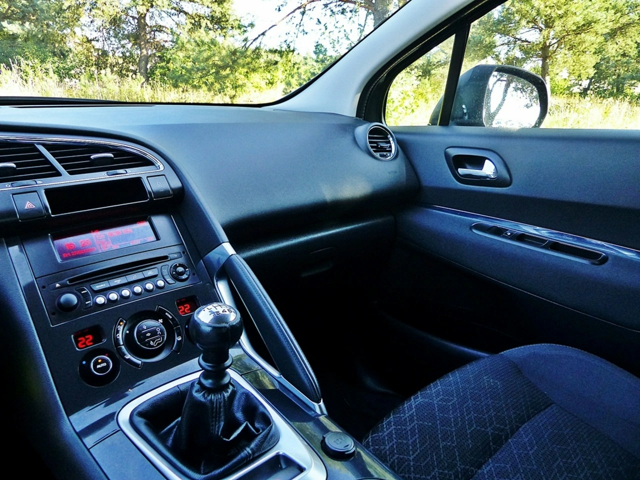 Peugeot 3008 - Zdjęcie 33
