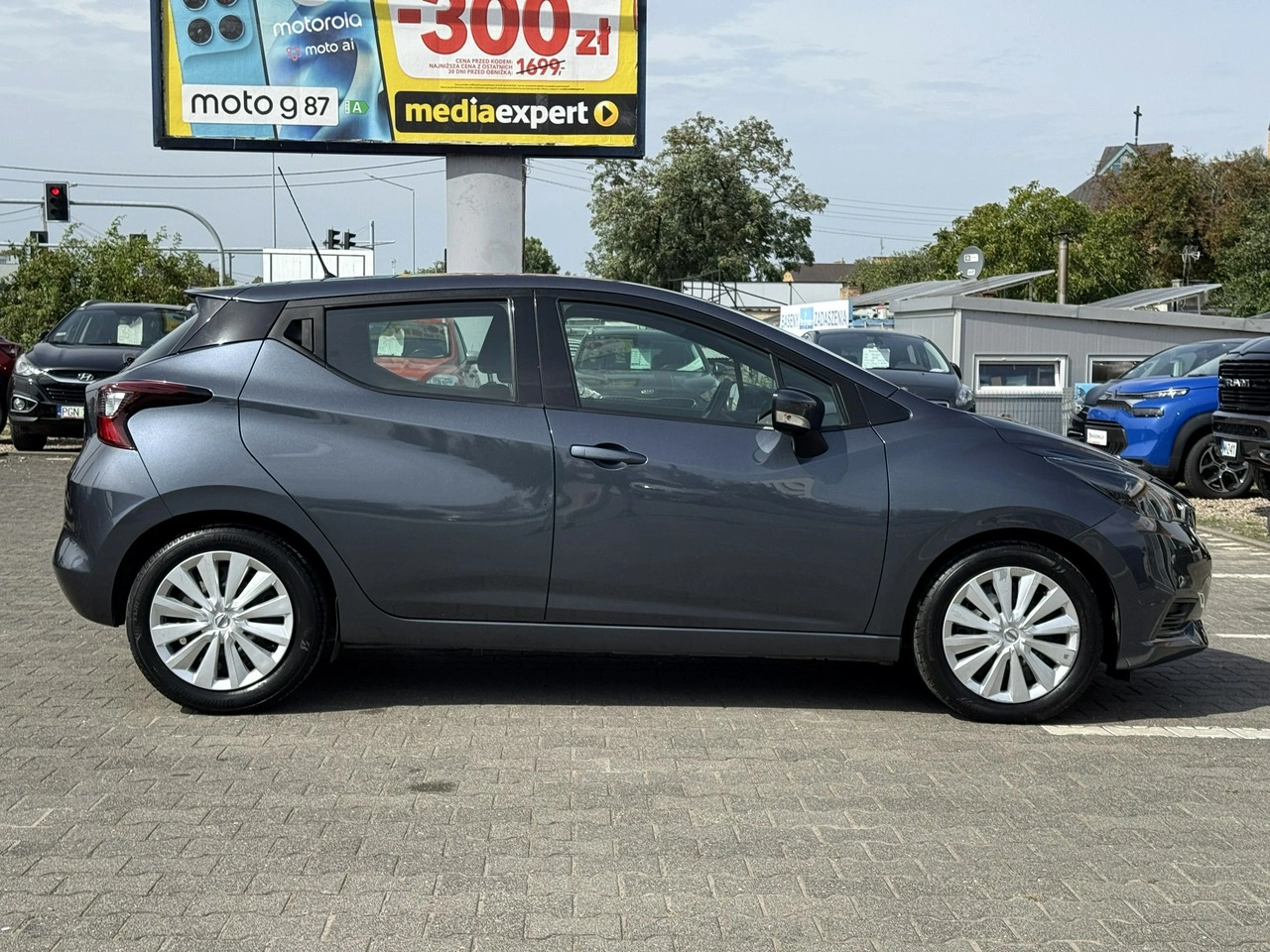 Nissan Micra - Zdjęcie 13