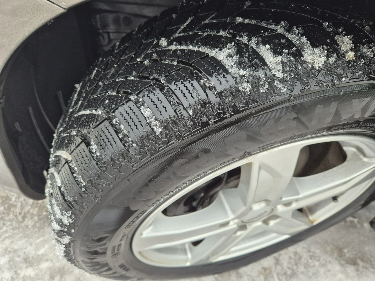 Toyota Auris - Zdjęcie 9