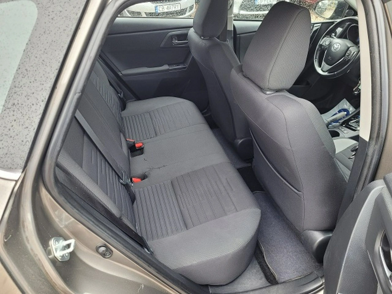 Toyota Auris - Zdjęcie 16