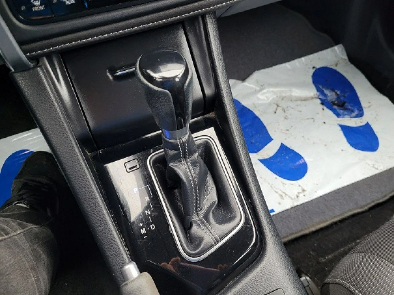 Toyota Auris - Zdjęcie 25