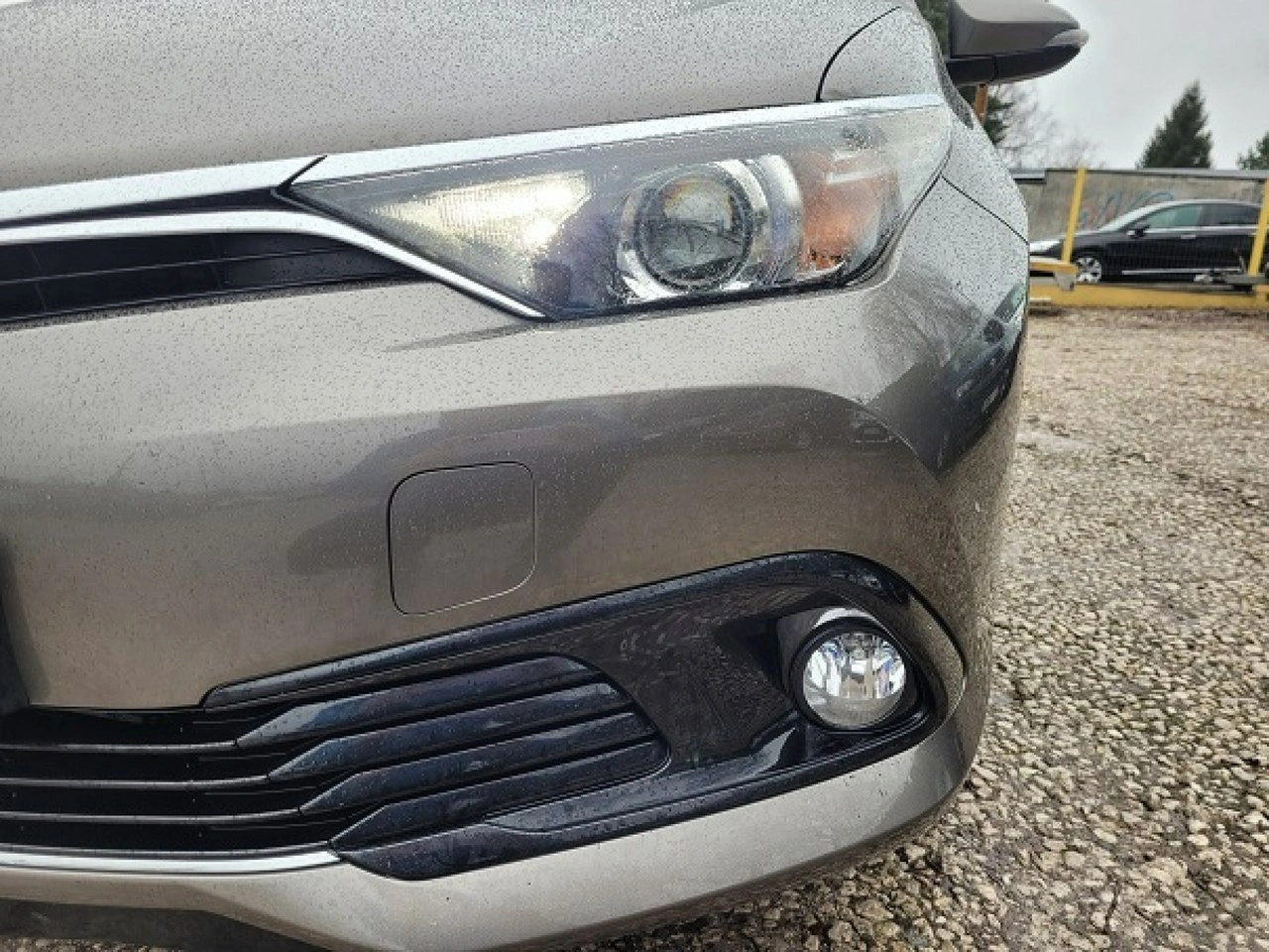 Toyota Auris - Zdjęcie 10