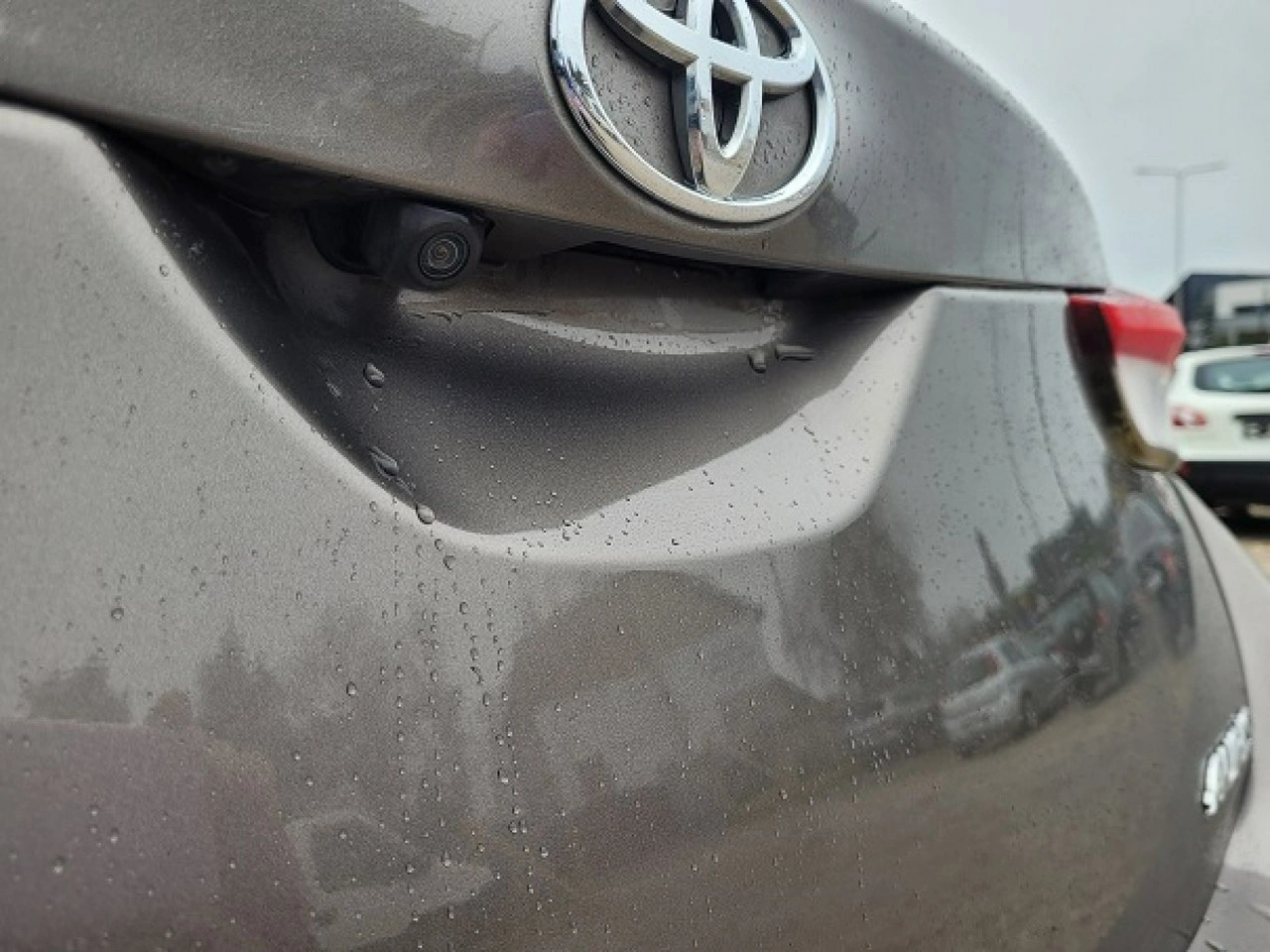 Toyota Auris - Zdjęcie 12