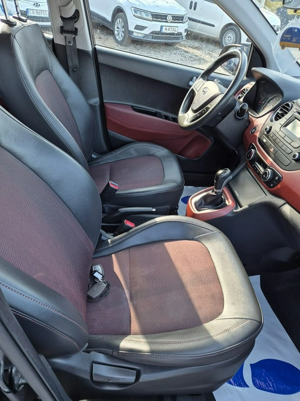 Hyundai i10 - Zdjęcie 9