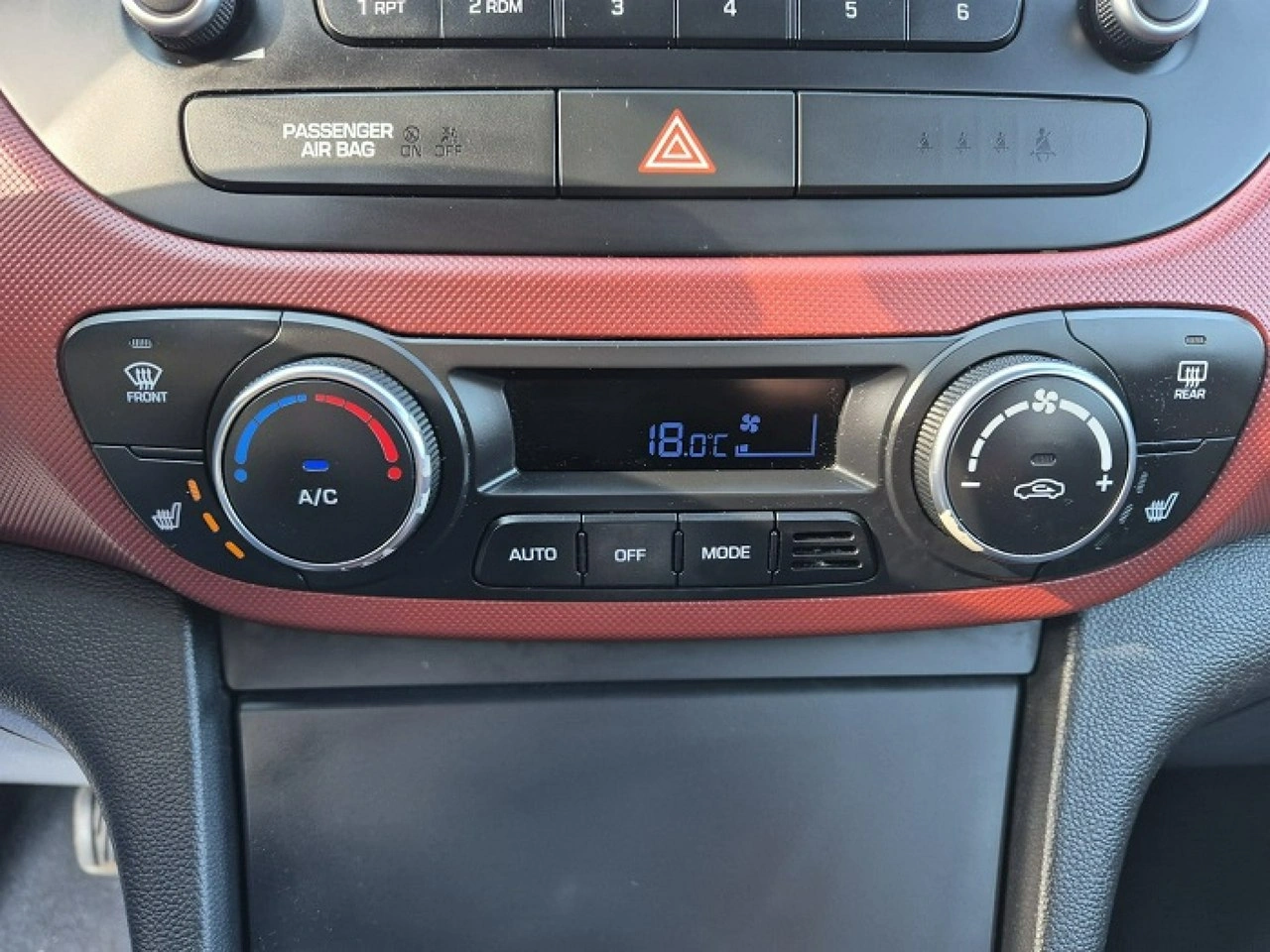 Hyundai i10 - Zdjęcie 12