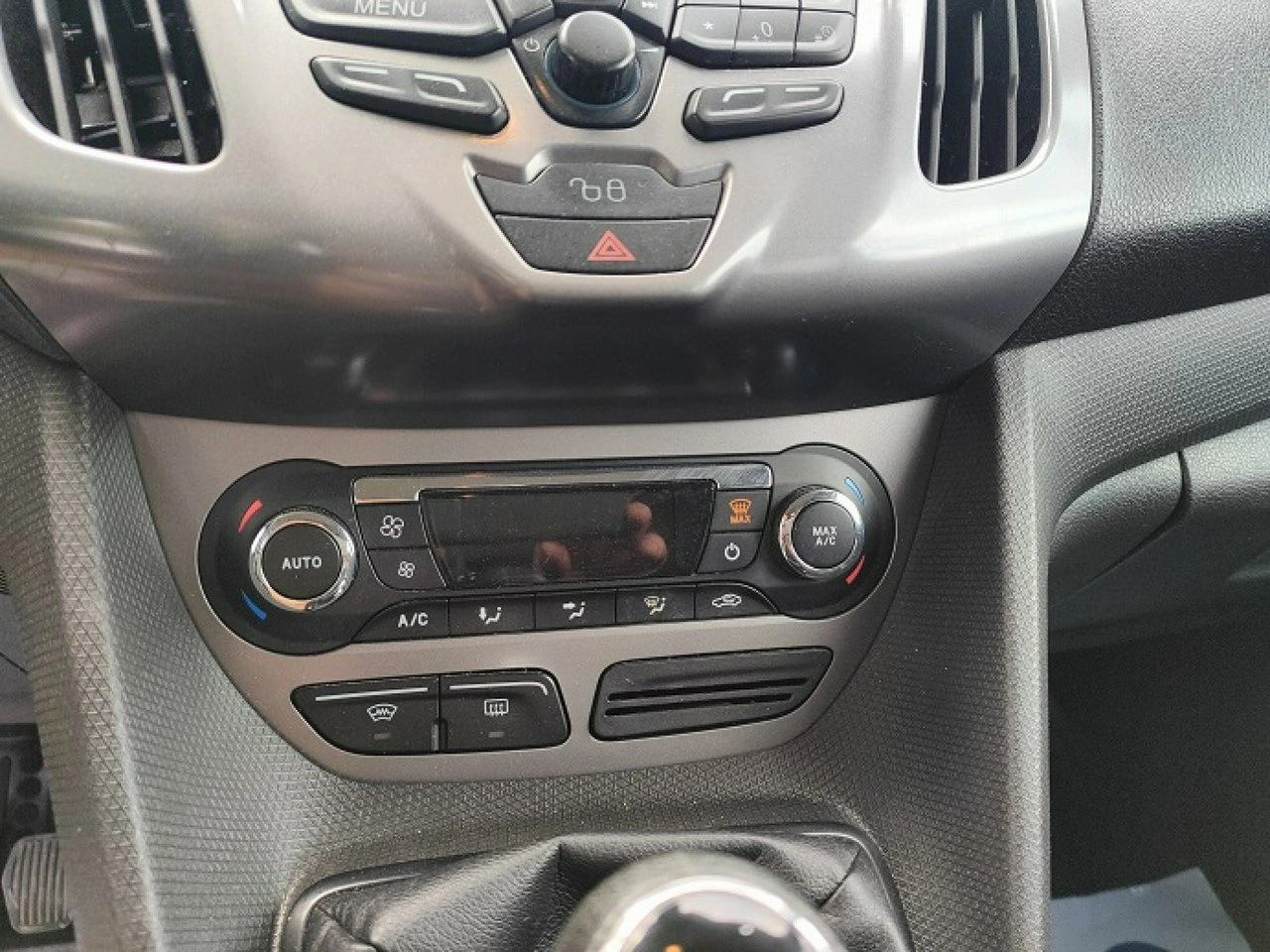 Ford Grand Tourneo Connect - Zdjęcie 23