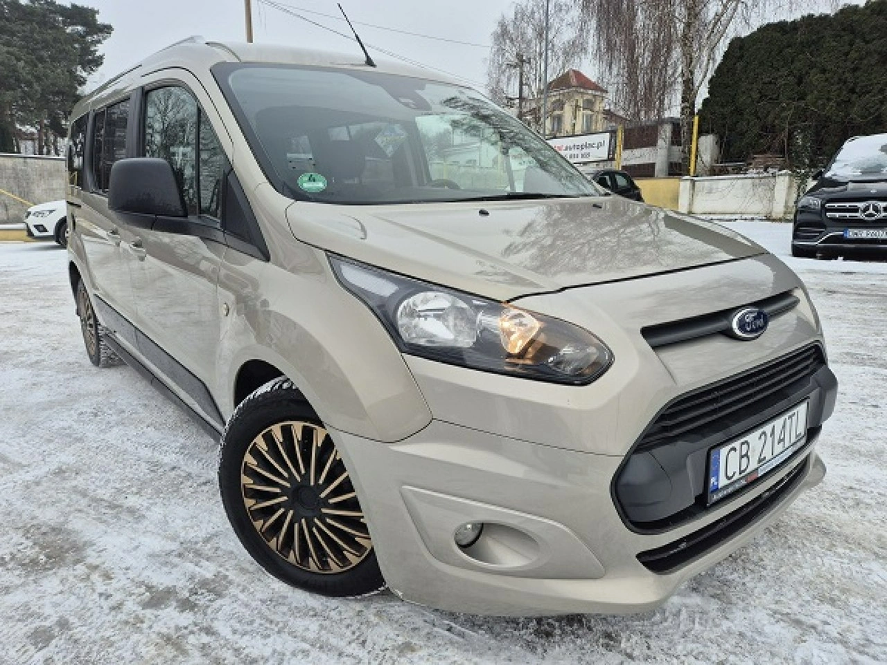 Ford Grand Tourneo Connect - Zdjęcie 4