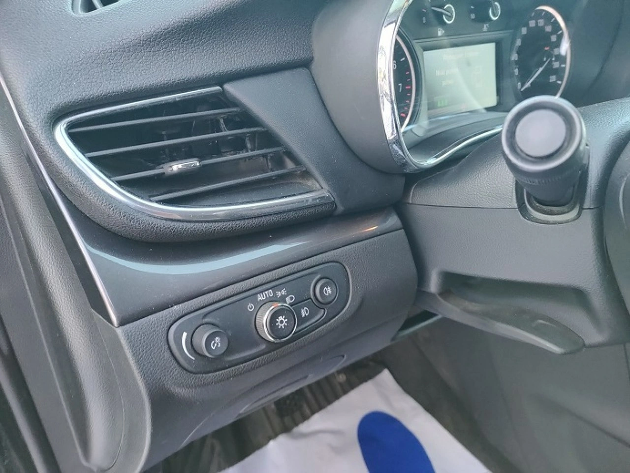 Opel Mokka - Zdjęcie 16