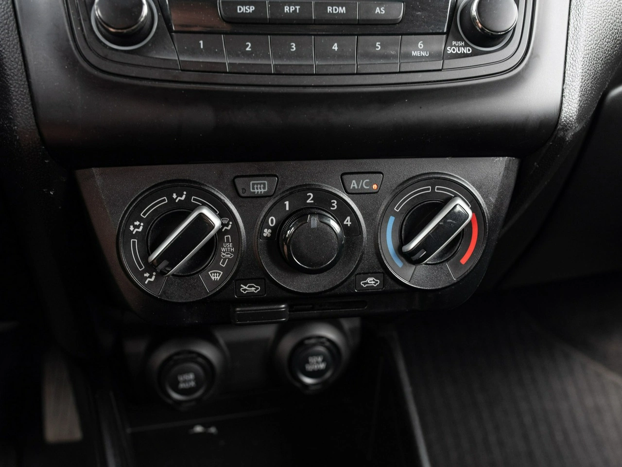 Suzuki Swift - Zdjęcie 13