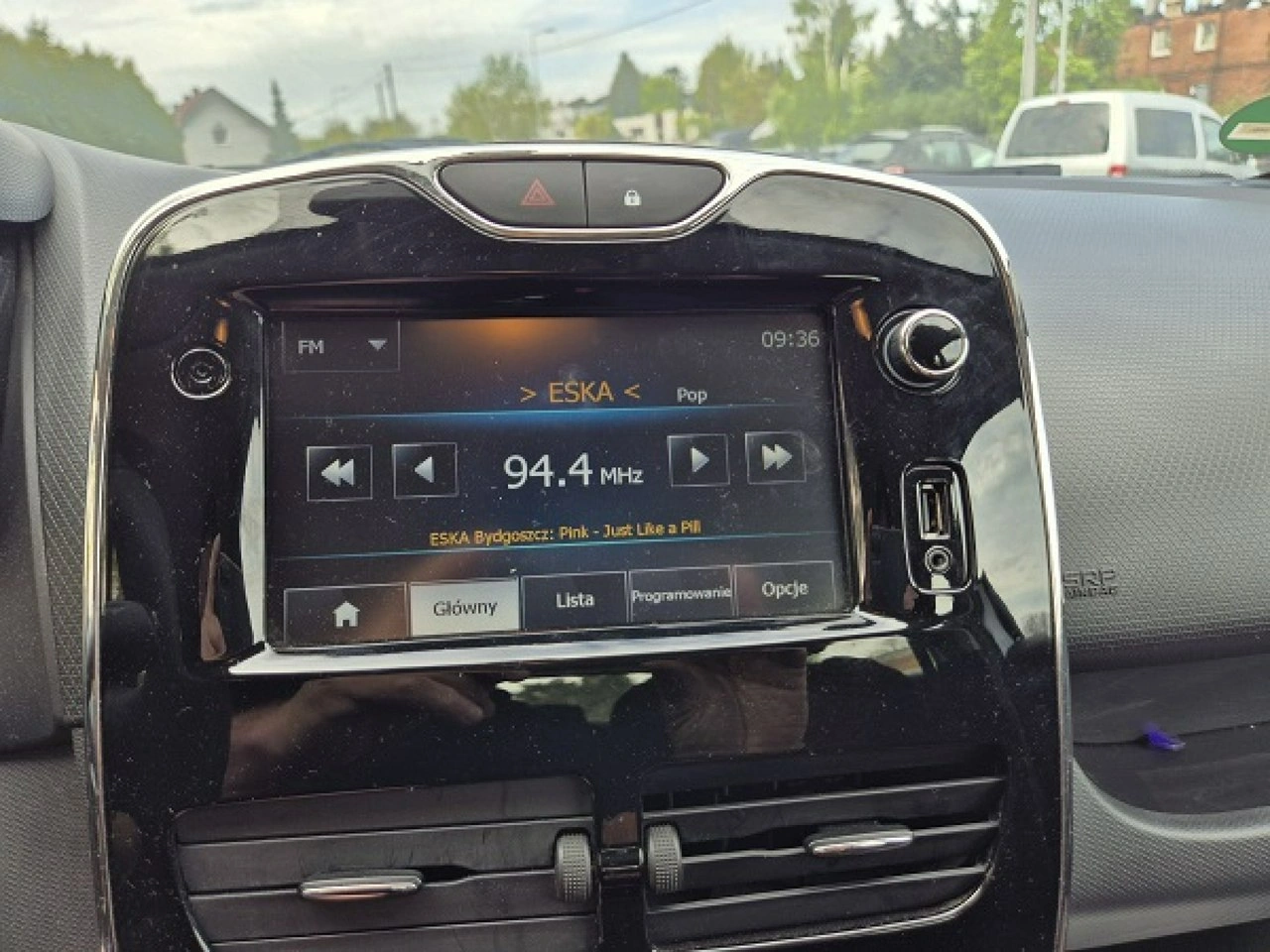 Renault Clio - Zdjęcie 14