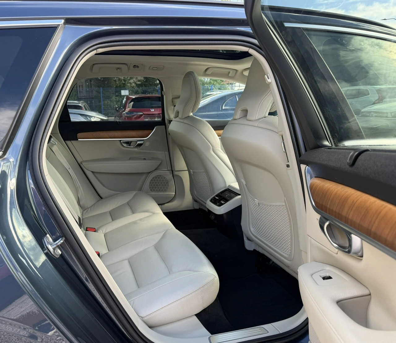 Volvo V90 - Zdjęcie 11