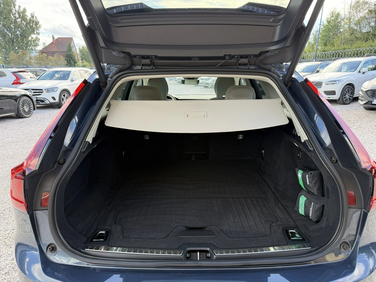 Volvo V90 - Zdjęcie 37