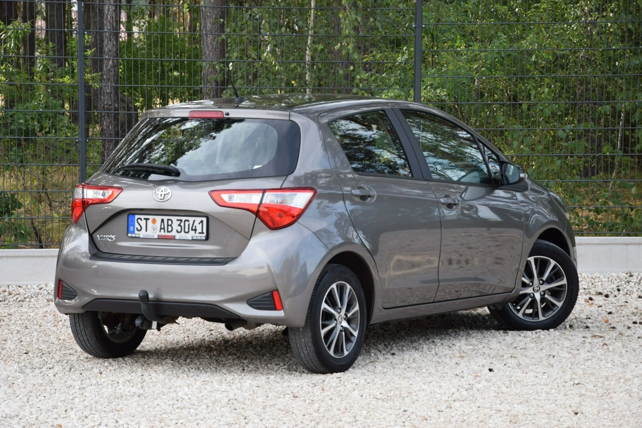Toyota Yaris - Zdjęcie 3