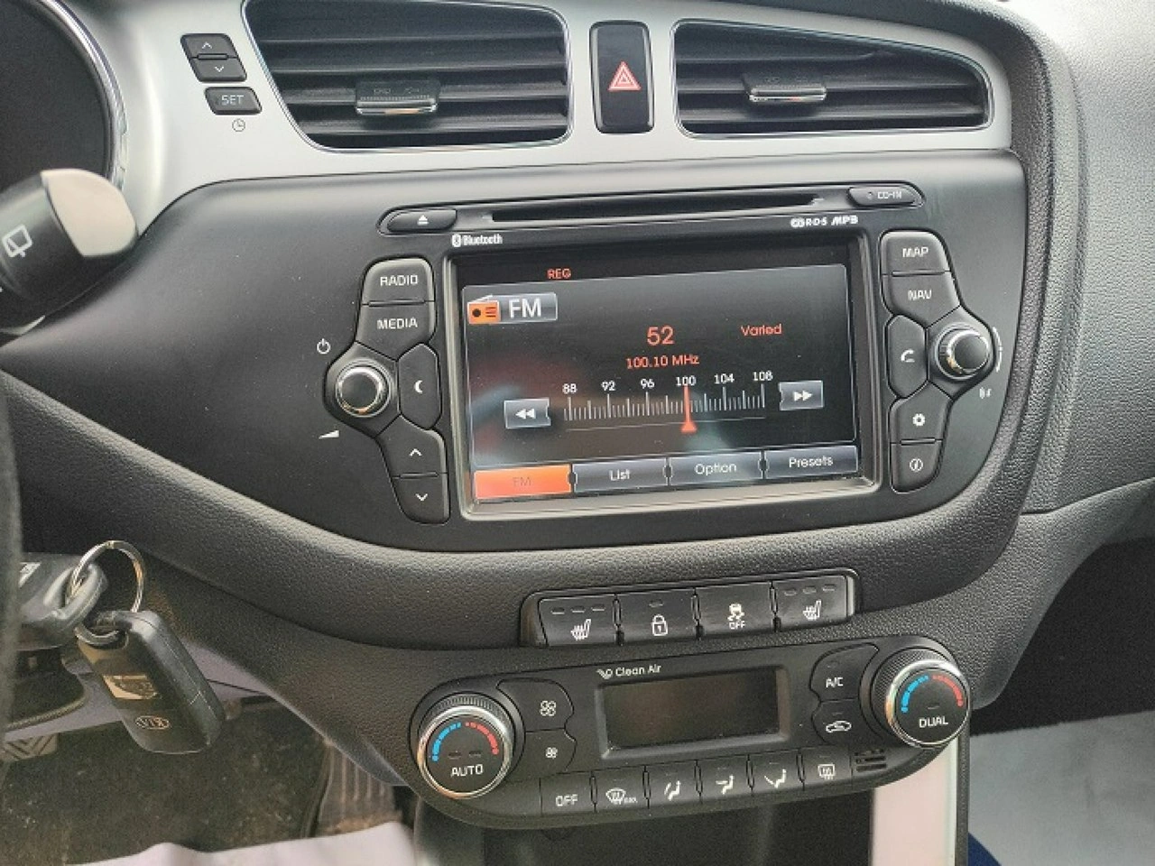 Kia Ceed - Zdjęcie 22