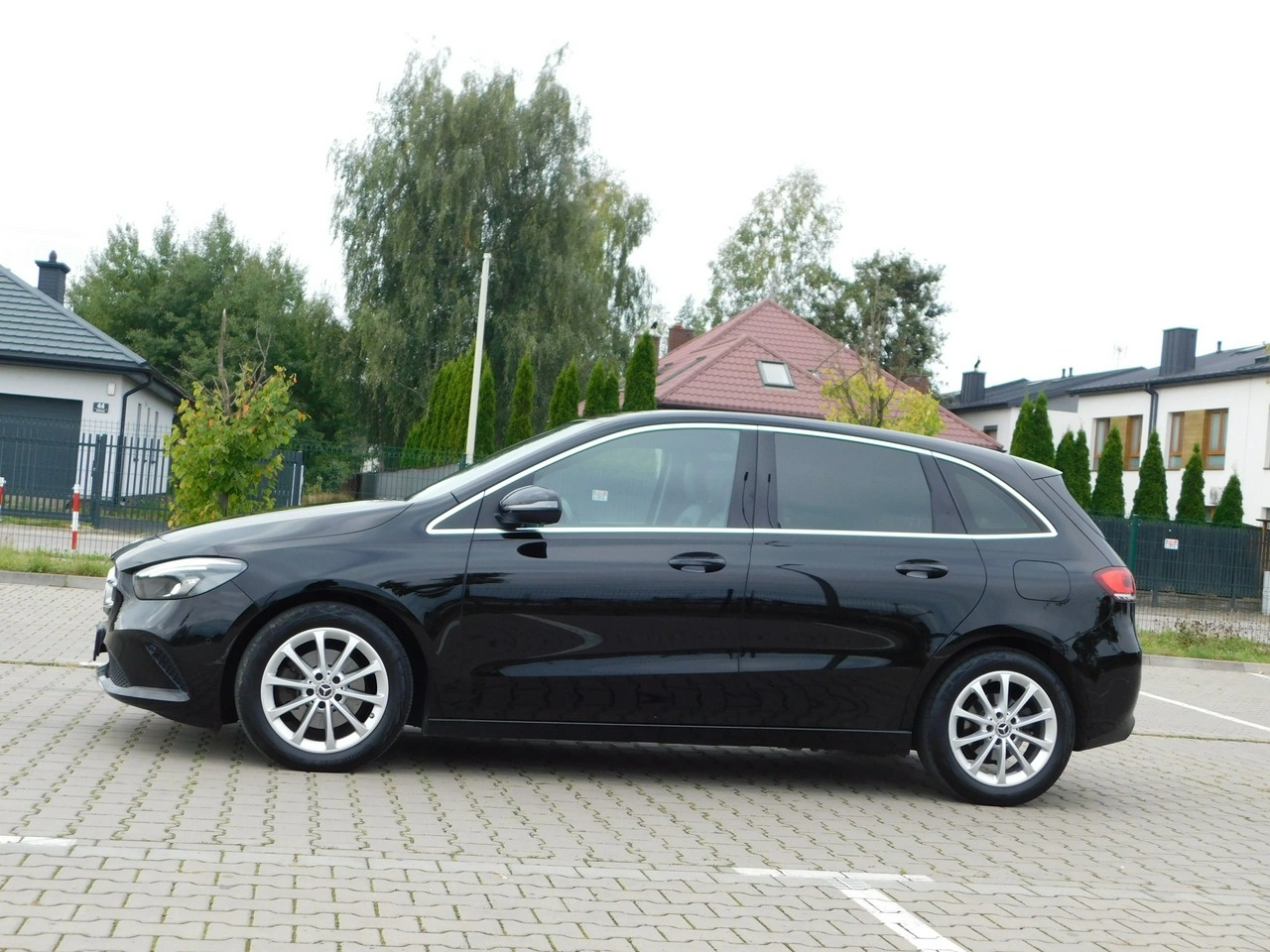 Mercedes B 220 - Zdjęcie 4