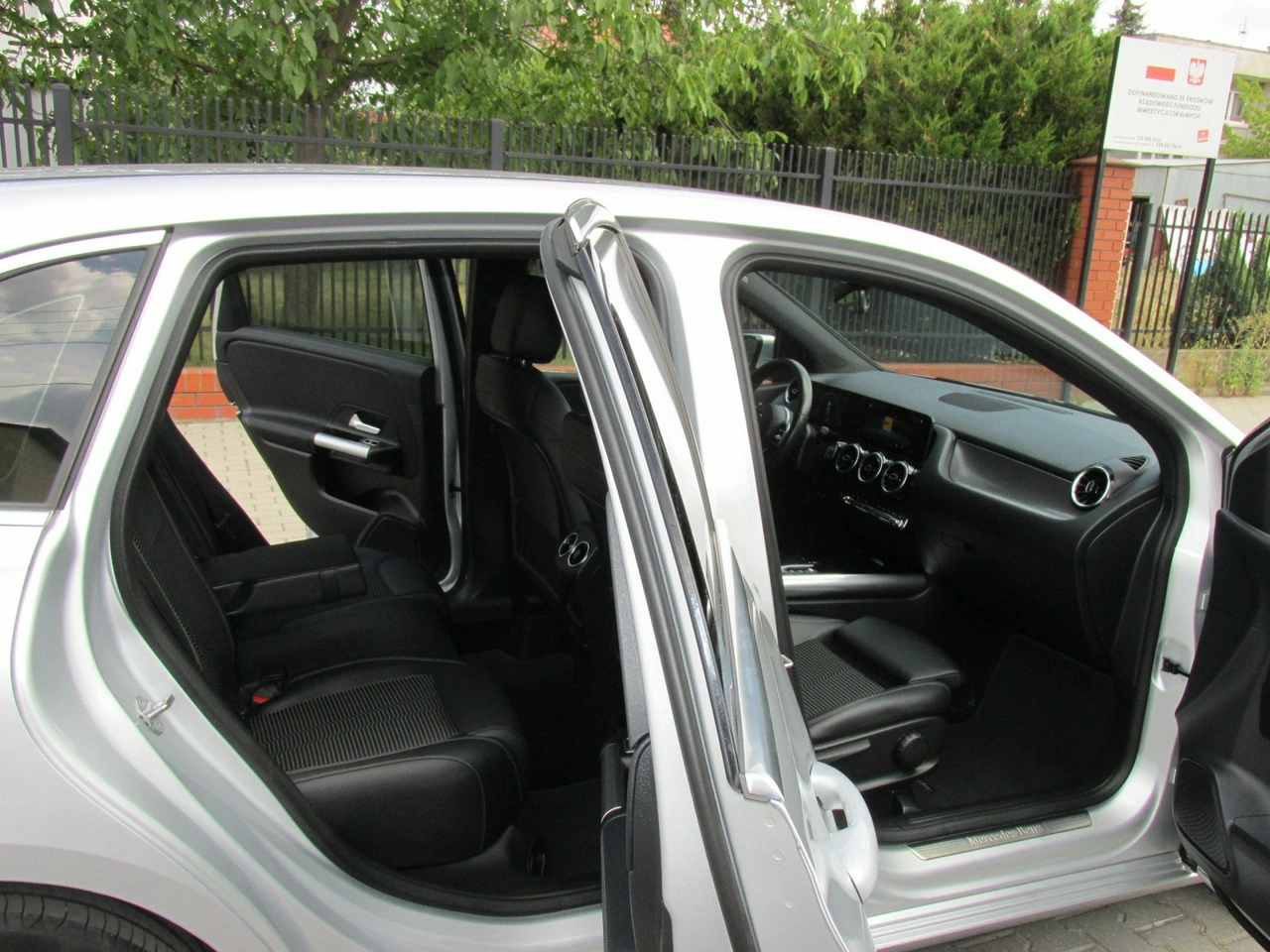 Mercedes B 200 - Zdjęcie 9