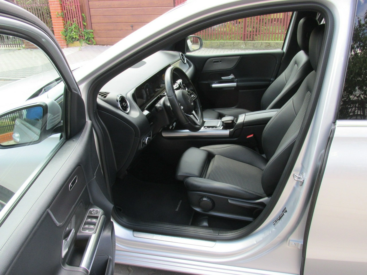 Mercedes B 200 - Zdjęcie 12