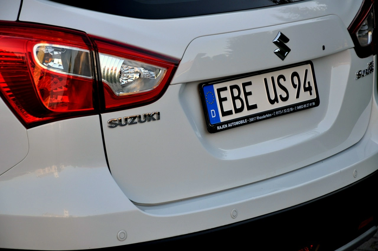 Suzuki SX4 S-Cross - Zdjęcie 15