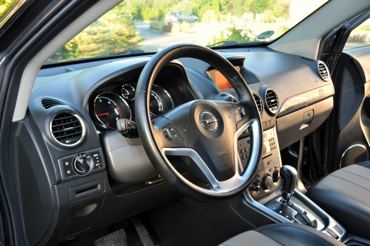 Opel Antara - Zdjęcie 21