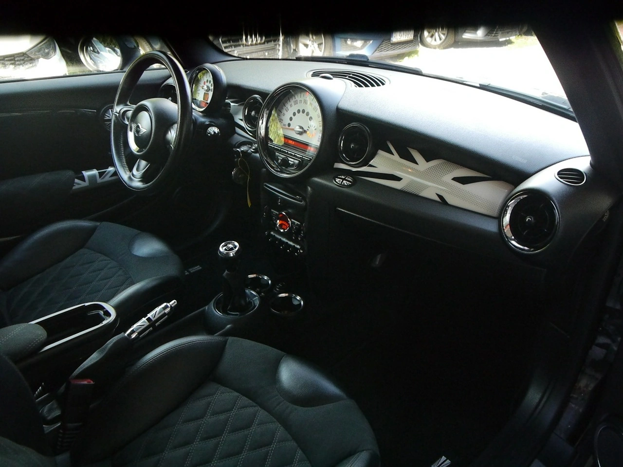 MINI Cooper S - Zdjęcie 29