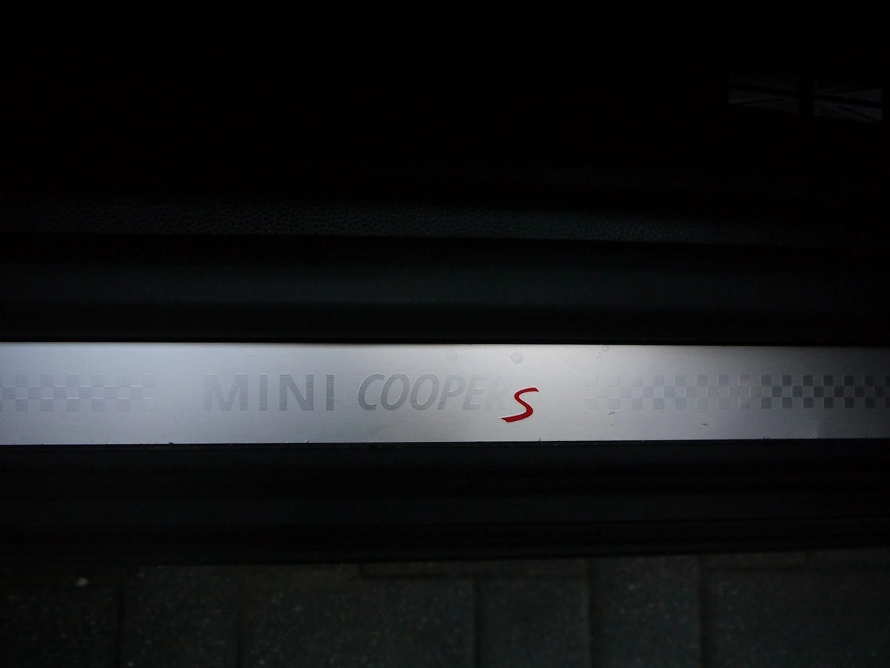 MINI Cooper S - Zdjęcie 37