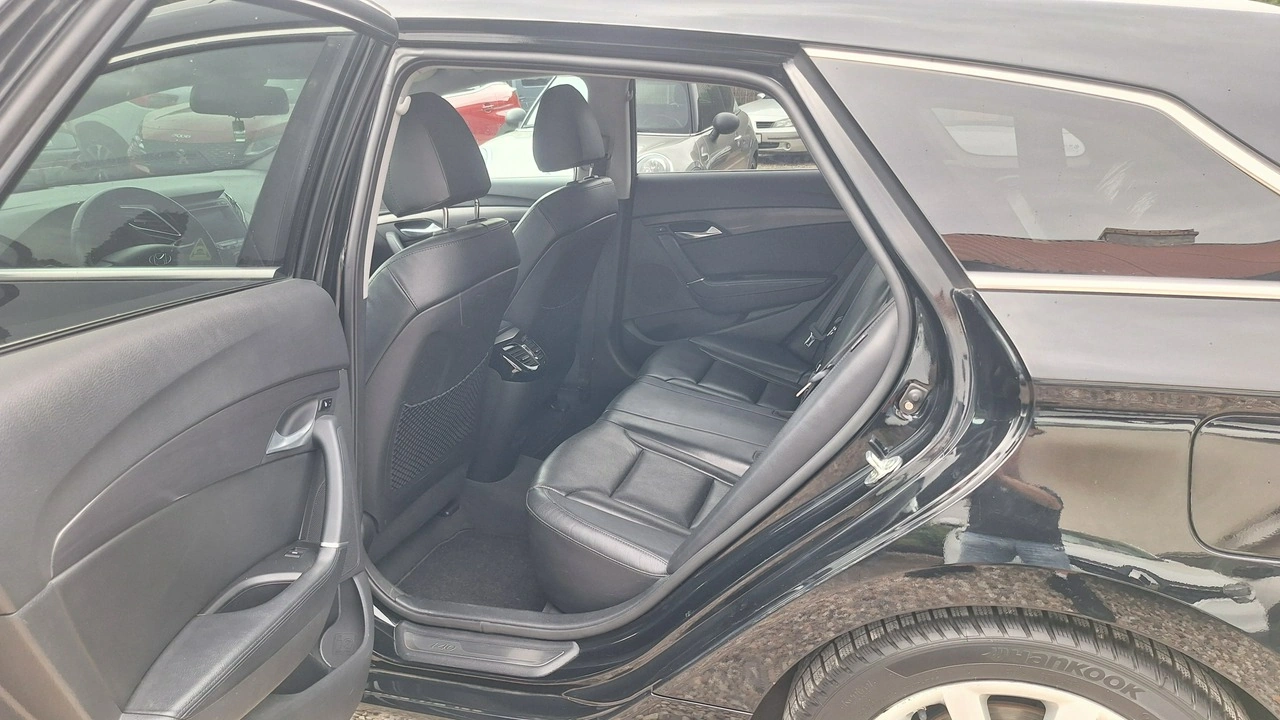 Hyundai i40 - Zdjęcie 10