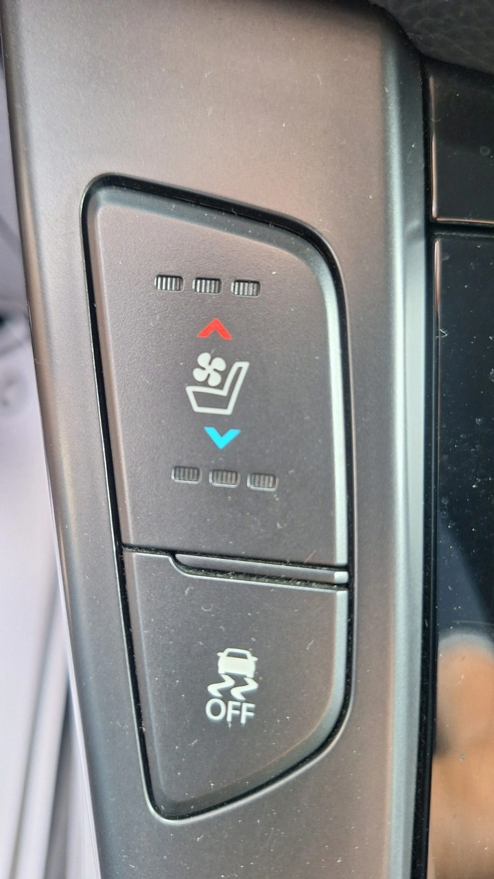 Hyundai i40 - Zdjęcie 15
