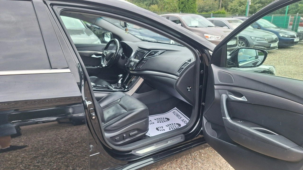 Hyundai i40 - Zdjęcie 16