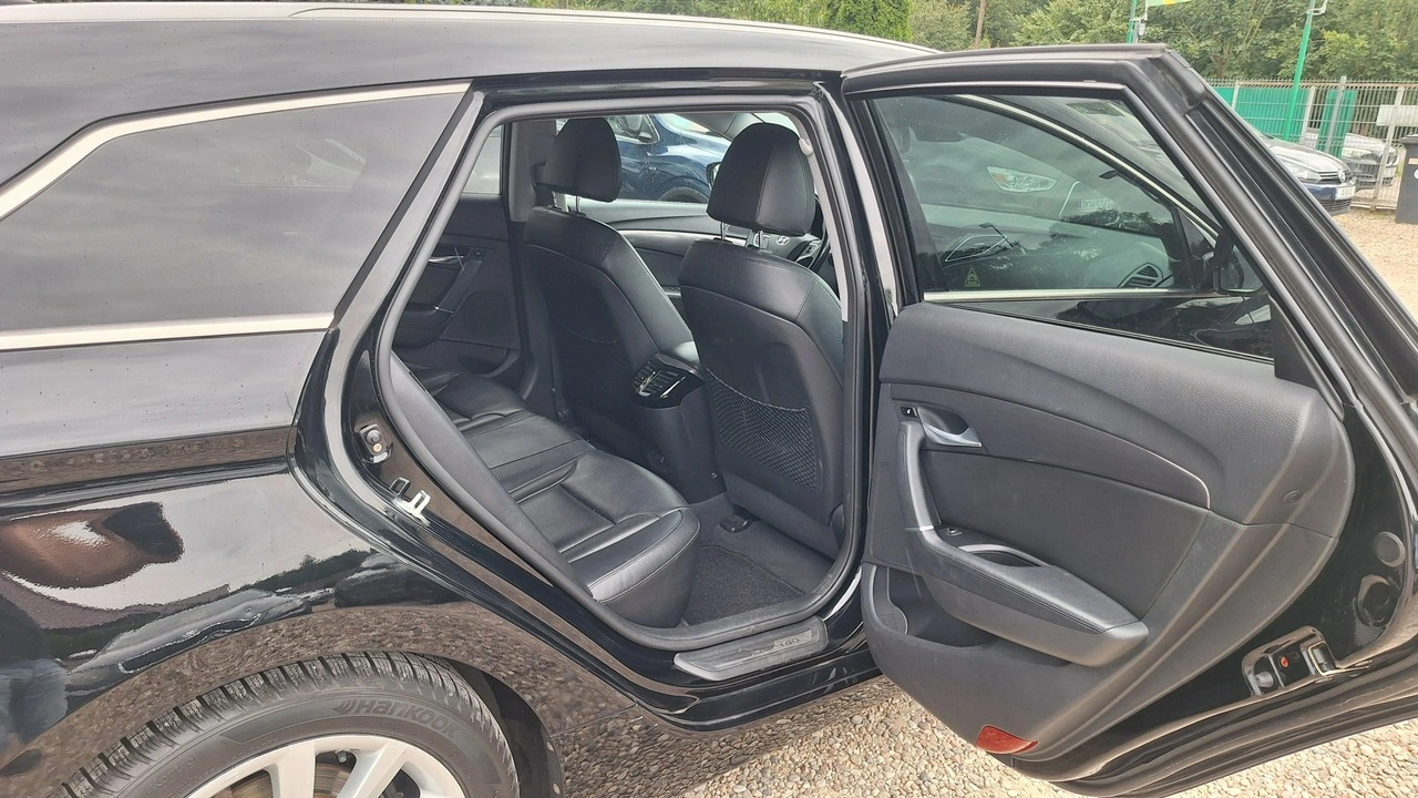 Hyundai i40 - Zdjęcie 17