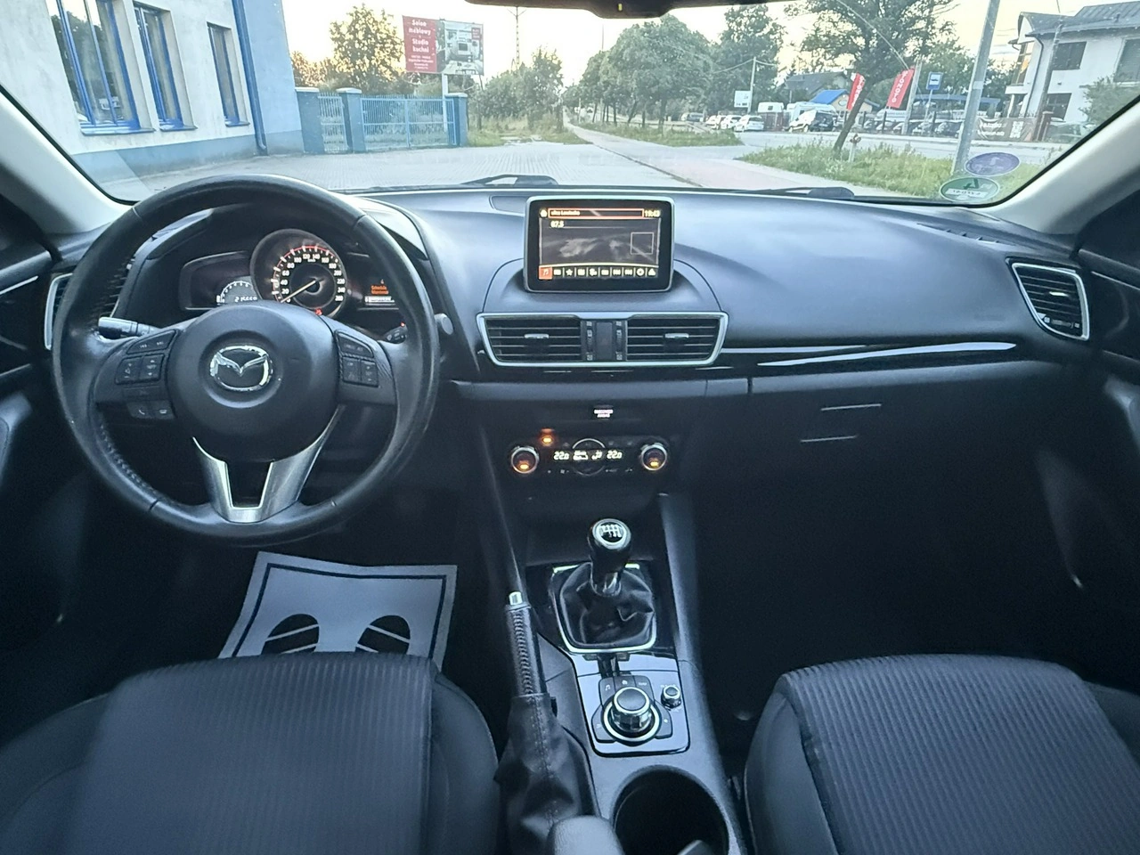 Mazda 3 - Zdjęcie 4