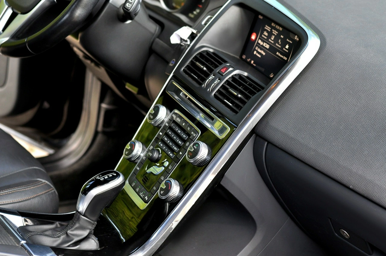 Volvo XC 60 - Zdjęcie 13