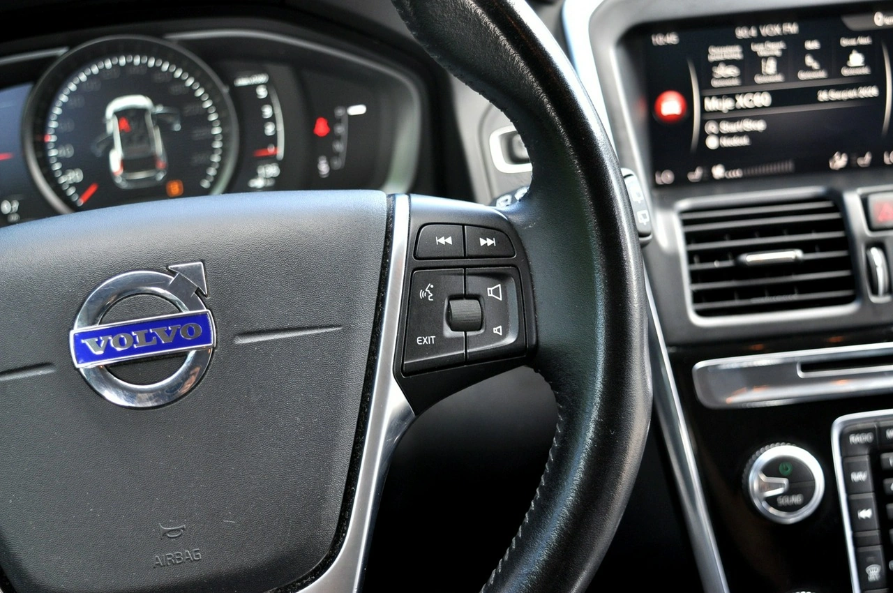 Volvo XC 60 - Zdjęcie 23