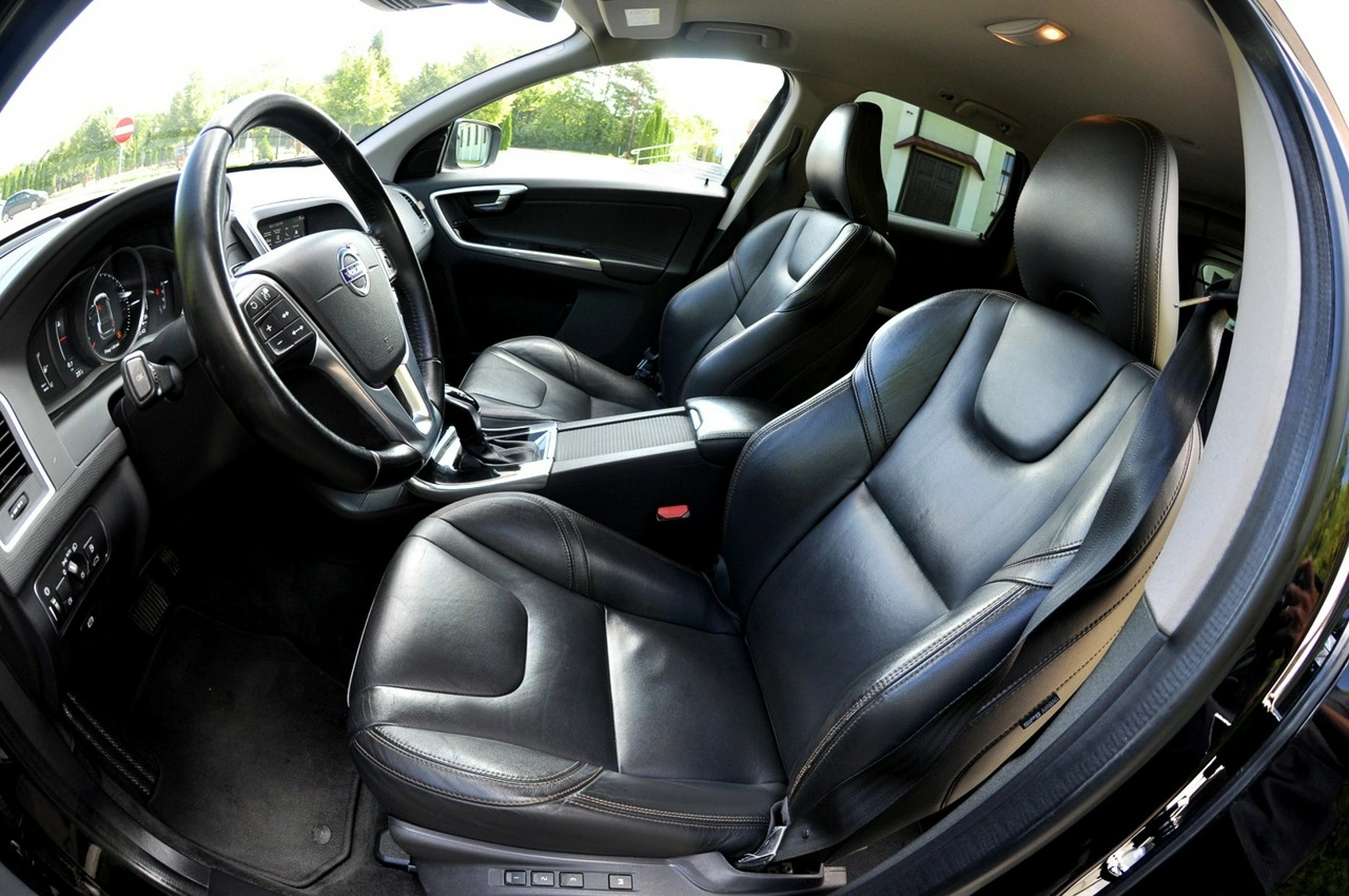 Volvo XC 60 - Zdjęcie 6