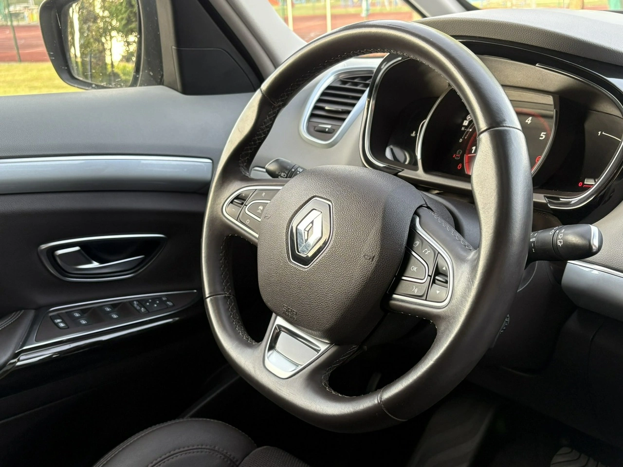 Renault Espace - Zdjęcie 13