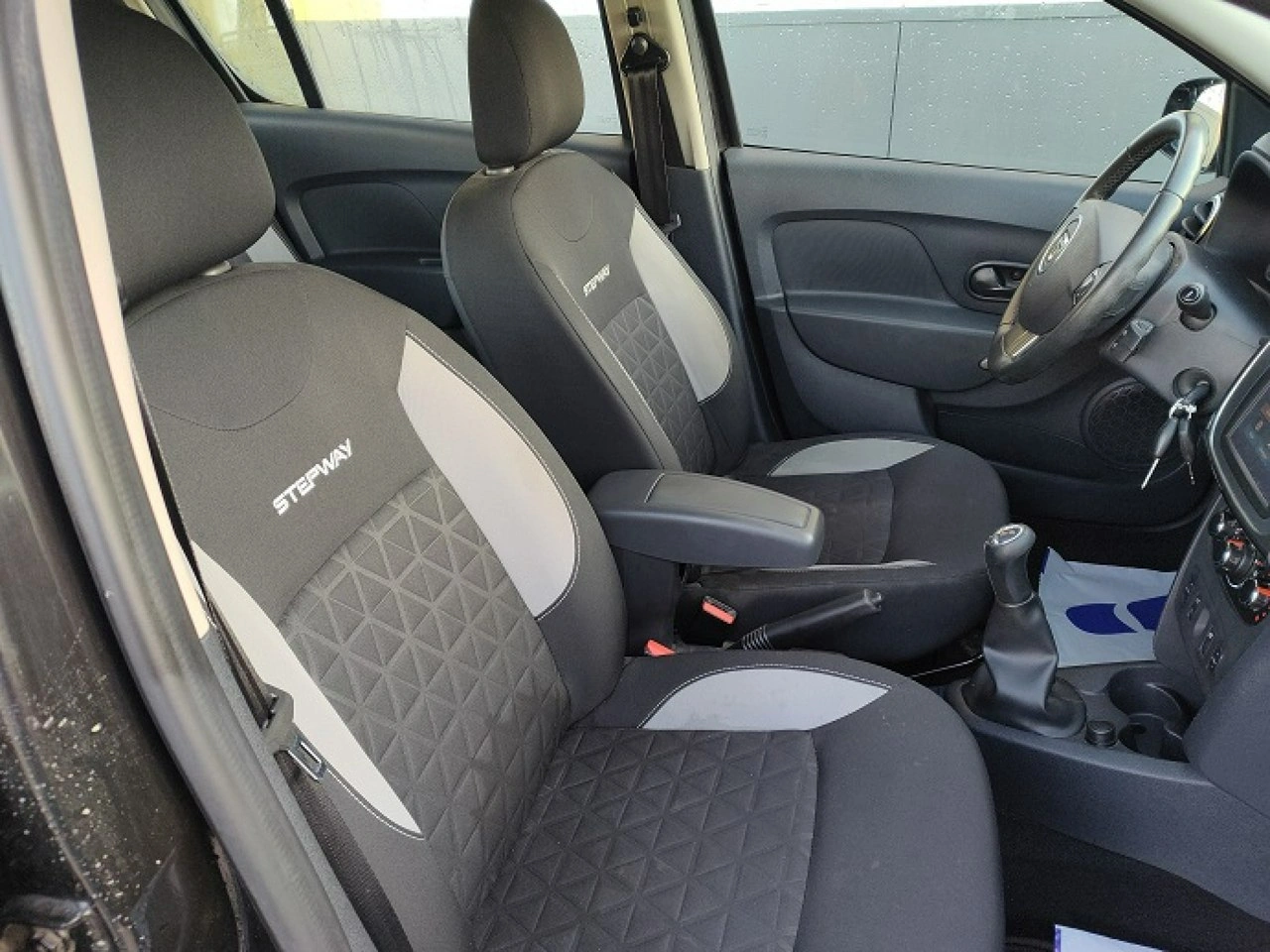 Dacia Sandero Stepway - Zdjęcie 15