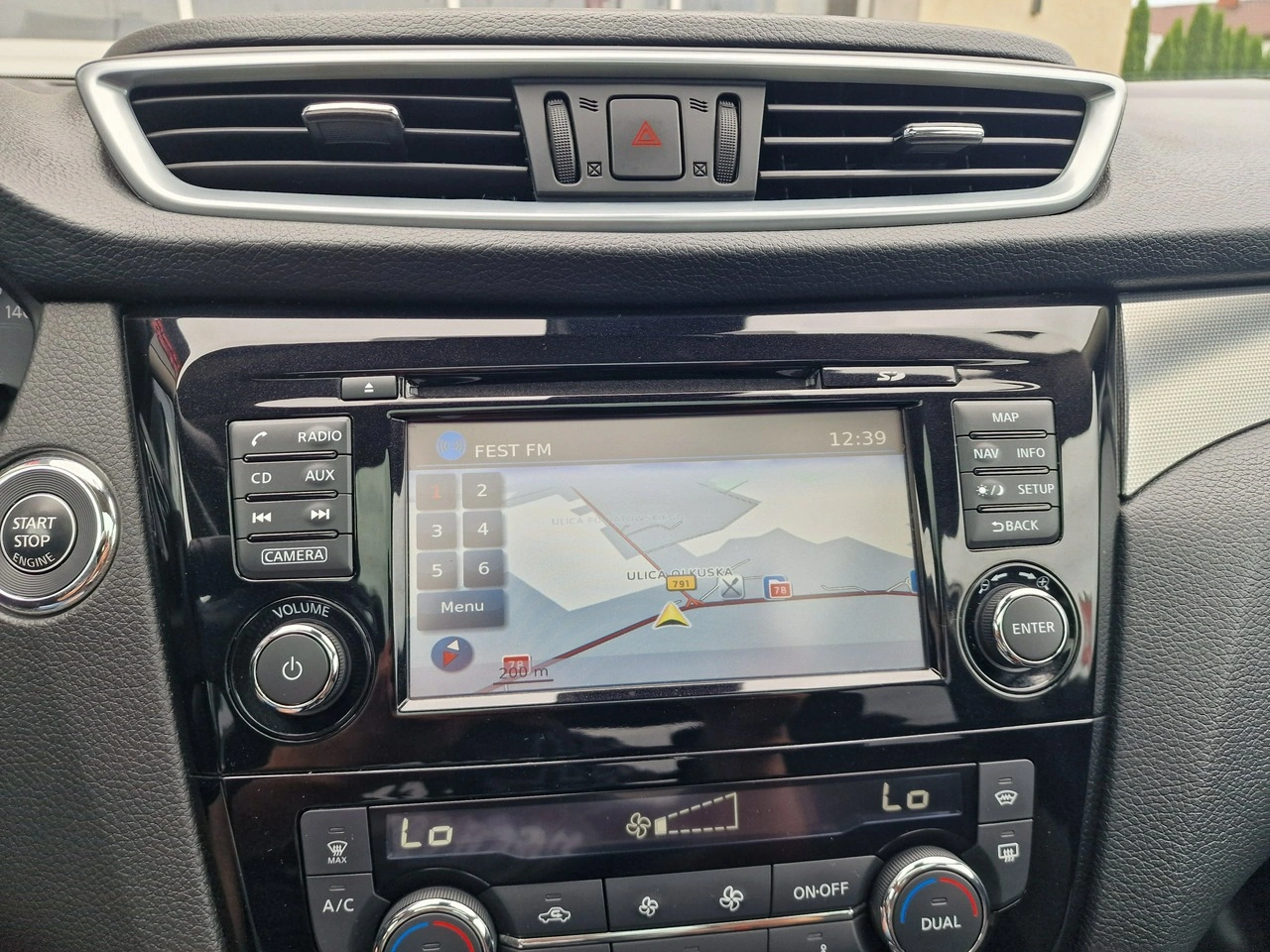 Nissan Qashqai - Zdjęcie 28