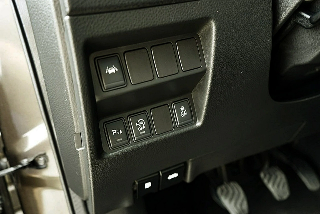 Nissan Qashqai - Zdjęcie 12