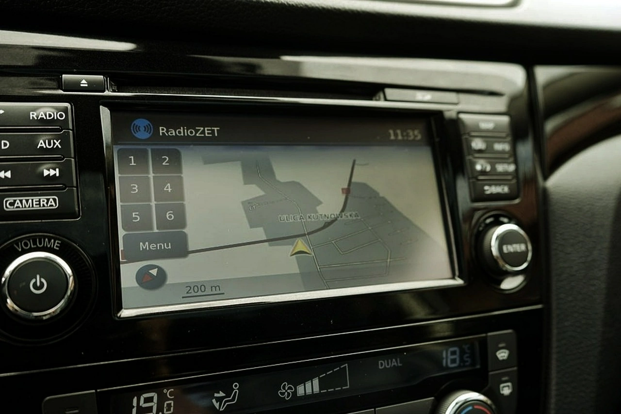 Nissan Qashqai - Zdjęcie 18