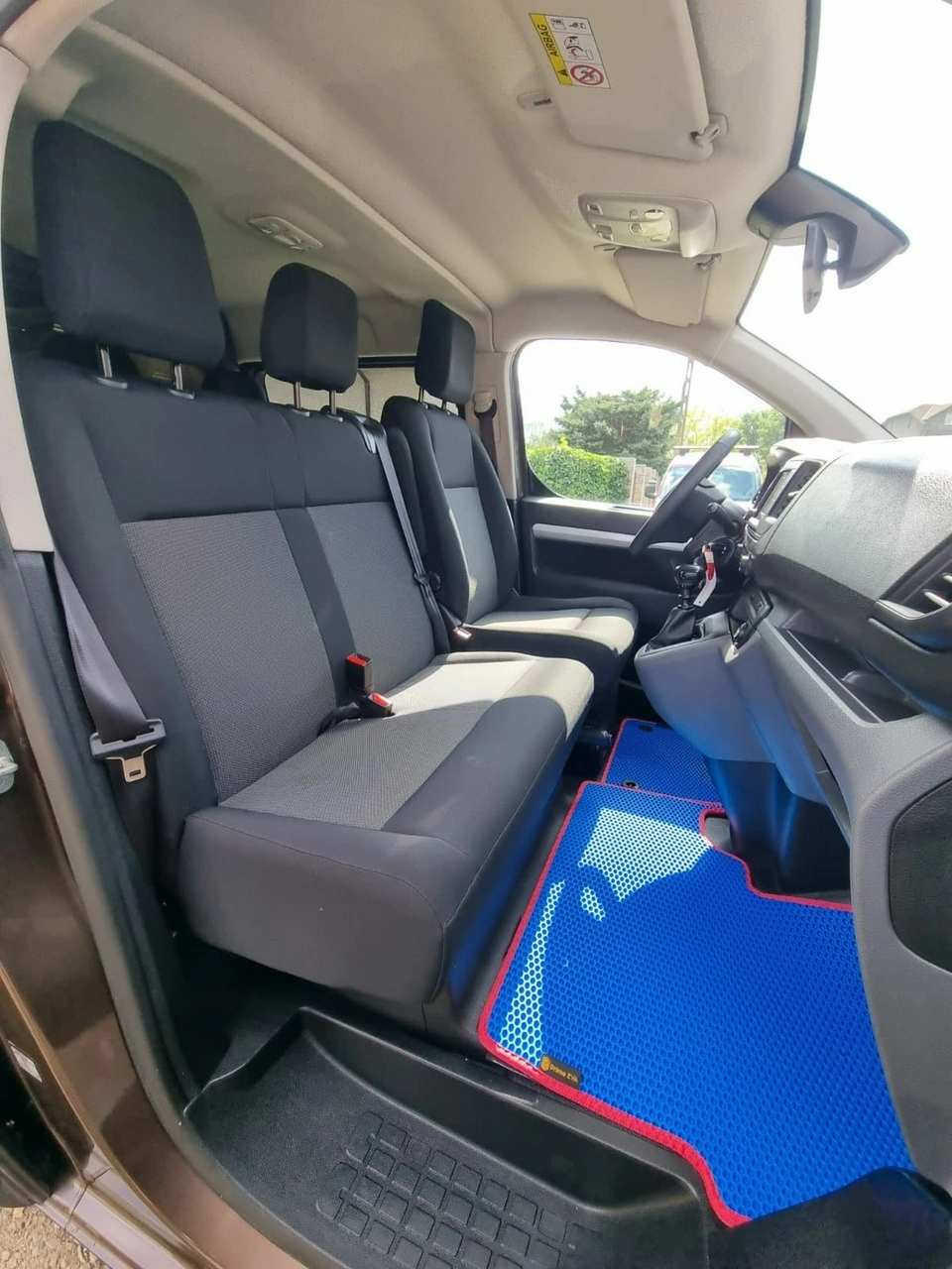 Peugeot Expert - Zdjęcie 11