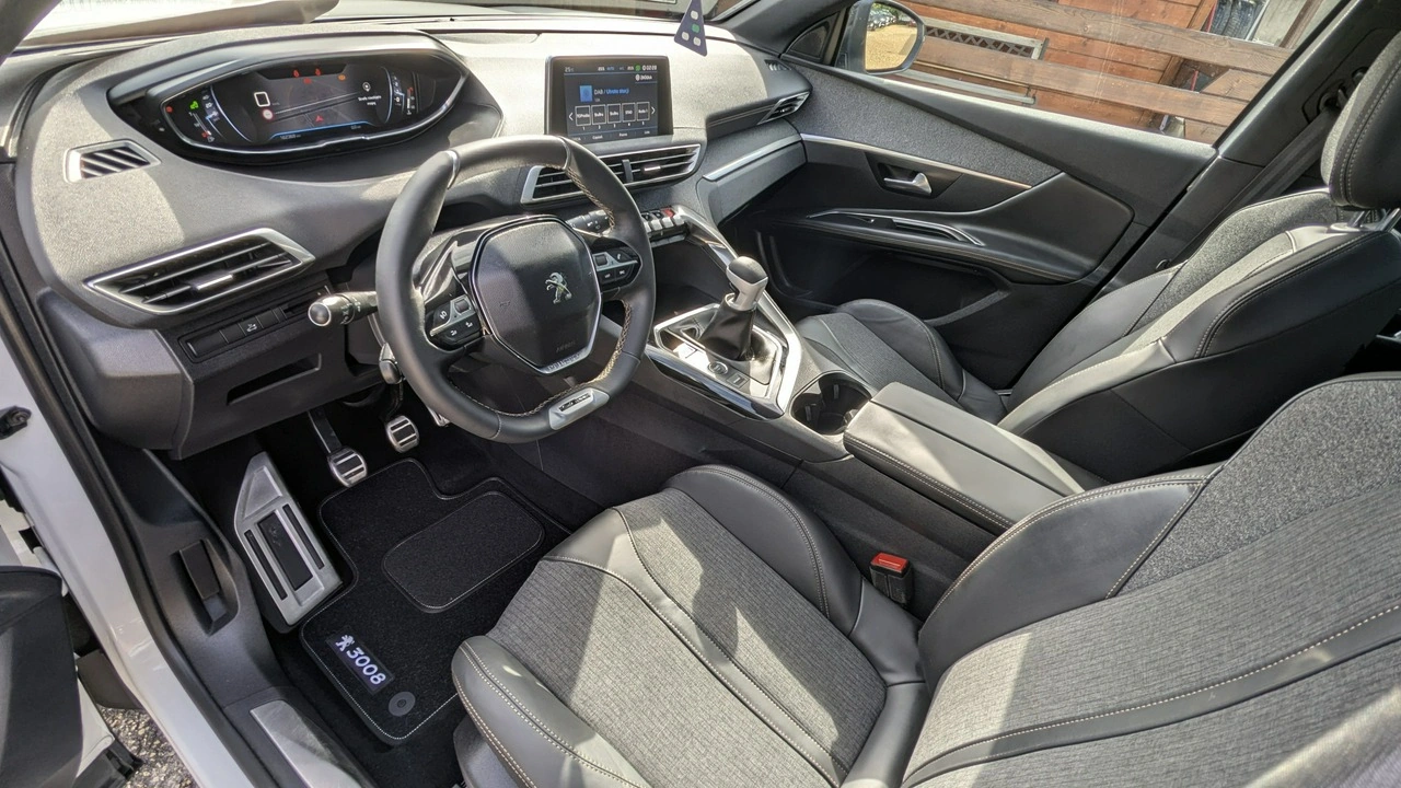Peugeot 3008 - Zdjęcie 15