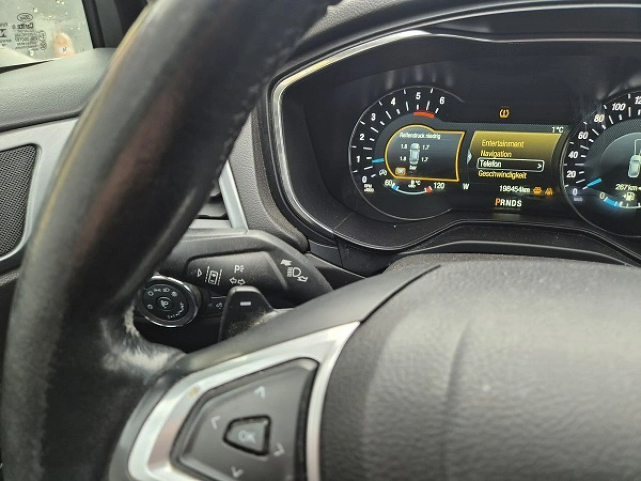 Ford Mondeo - Zdjęcie 22