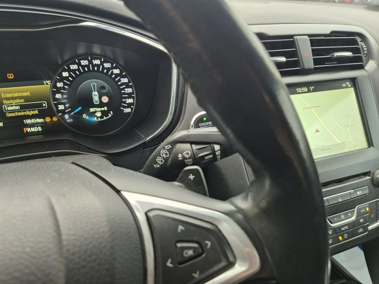 Ford Mondeo - Zdjęcie 23