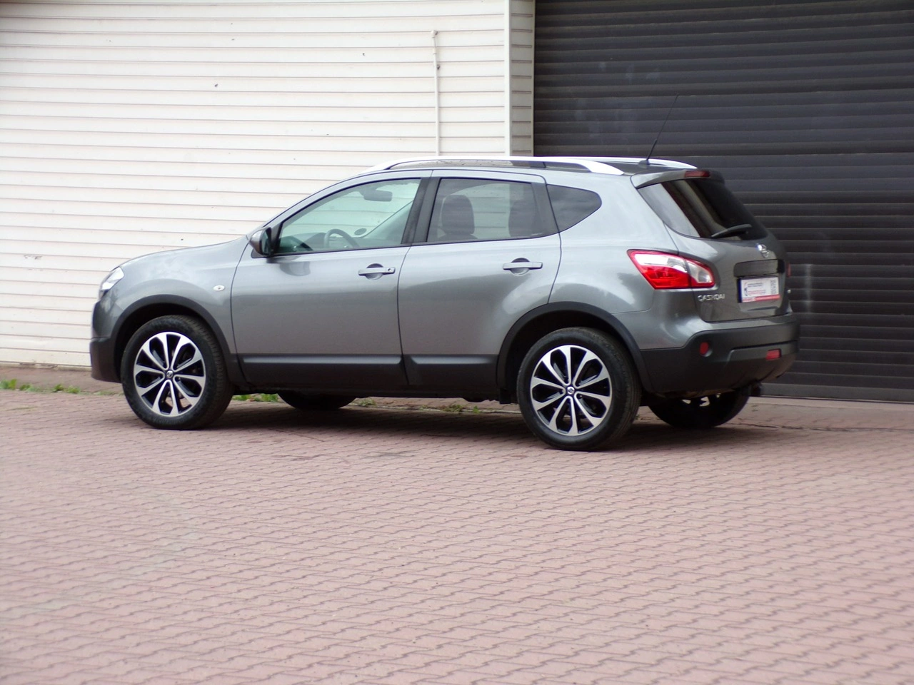 Nissan Qashqai - Zdjęcie 10