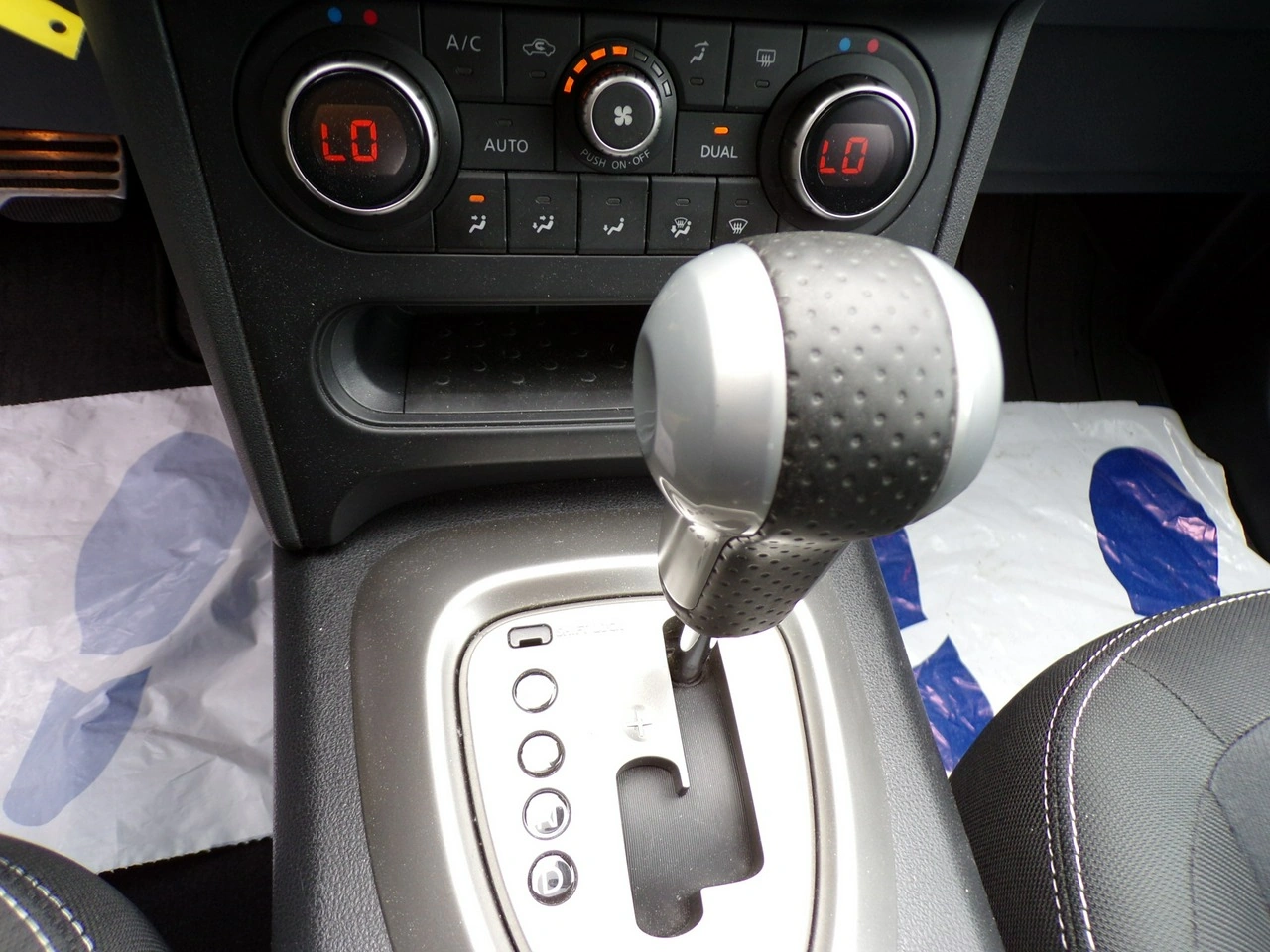 Nissan Qashqai - Zdjęcie 23